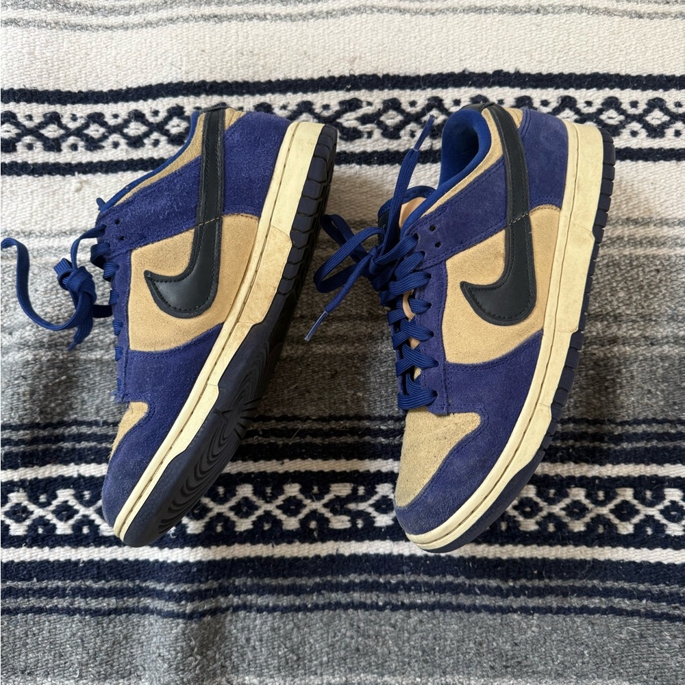 Nike Blue & Tan Suede Low-Top Sneakers